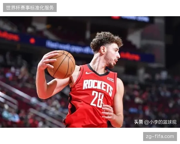 沙特队进攻端高度依赖核心达瓦萨里，联赛球星涌入导致本土球员状态下滑成隐忧